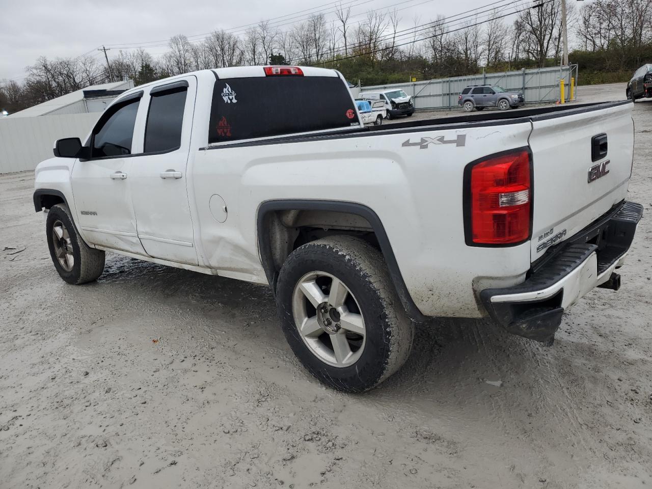 VIN 1GTV2TEC6FZ421486 2015 GMC SIERRA no.2