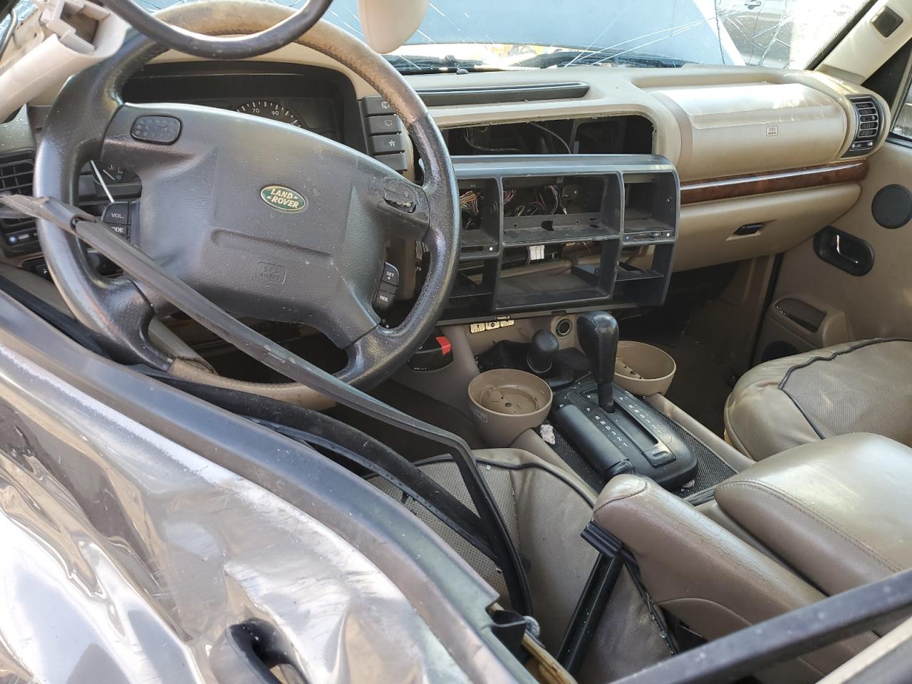 2002 Land Rover Discovery - Image 8