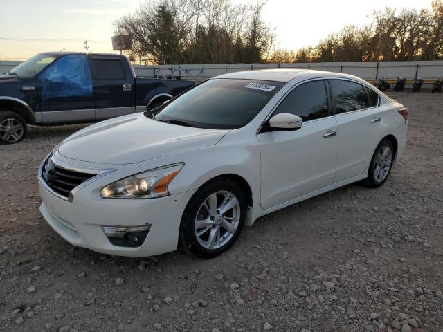 Sedans NISSAN ALTIMA 2013 White