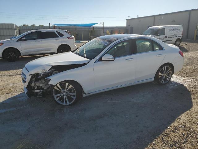  MERCEDES-BENZ C-CLASS 2015 Белы