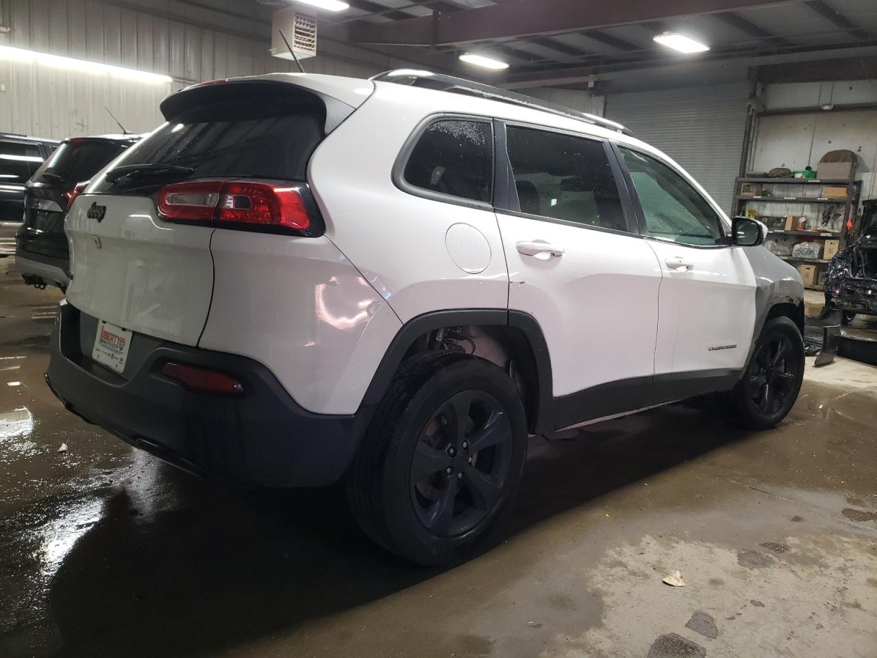 2018 Jeep Grand Cherokee - Image 3