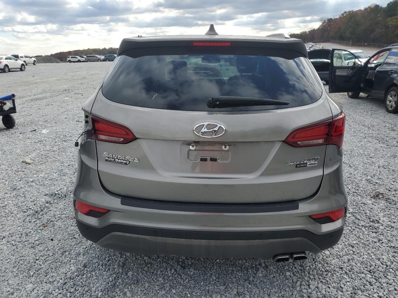 2018 Hyundai Santa Fe - Image 6