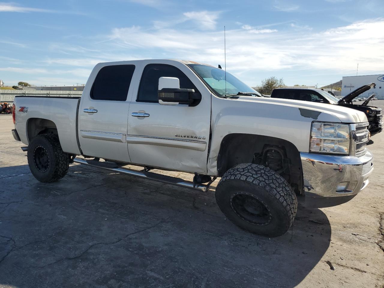 2012 Chevrolet Silverado - Image 4