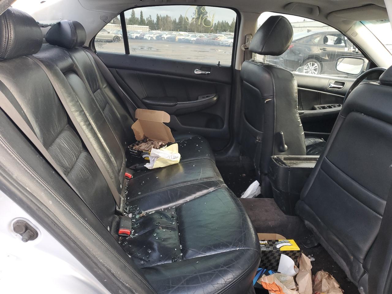 2004 Honda Accord - Image 11
