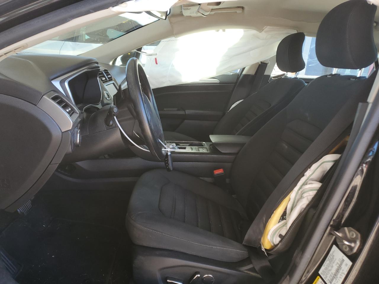 2019 Ford Fusion - Image 7