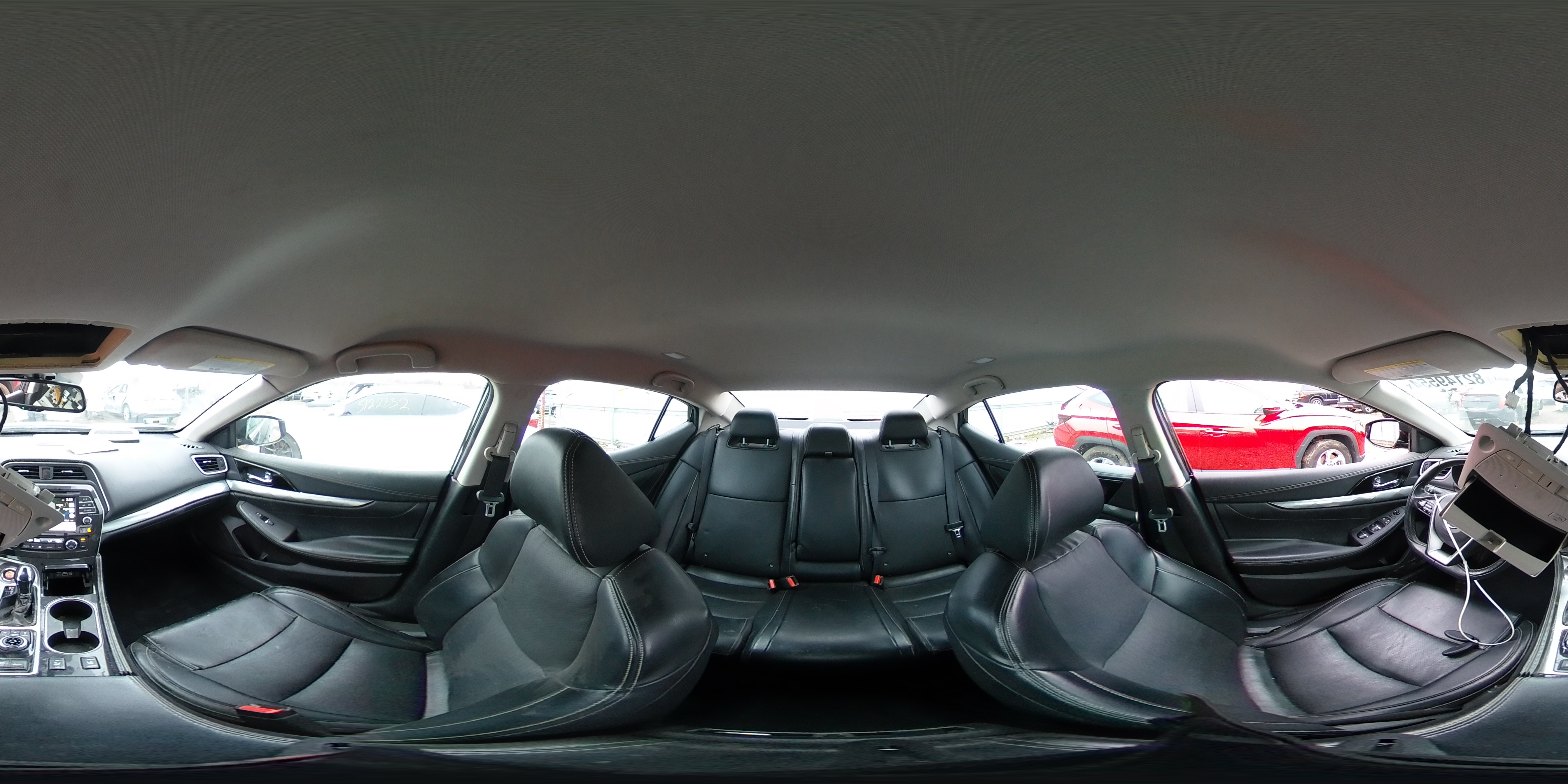 2021 Nissan Maxima - Image 14