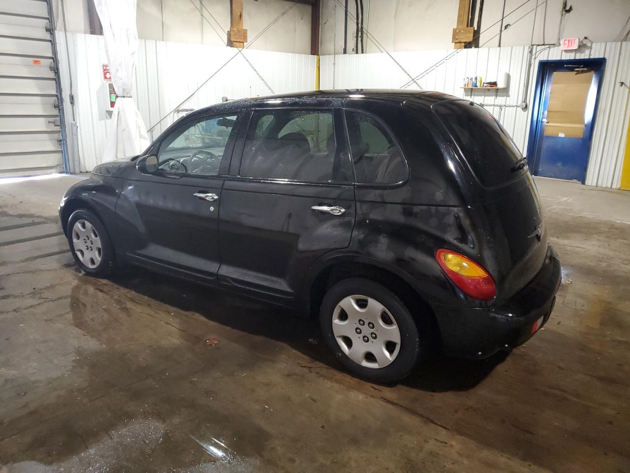 2003 Chrysler PT Cruiser - Image 2