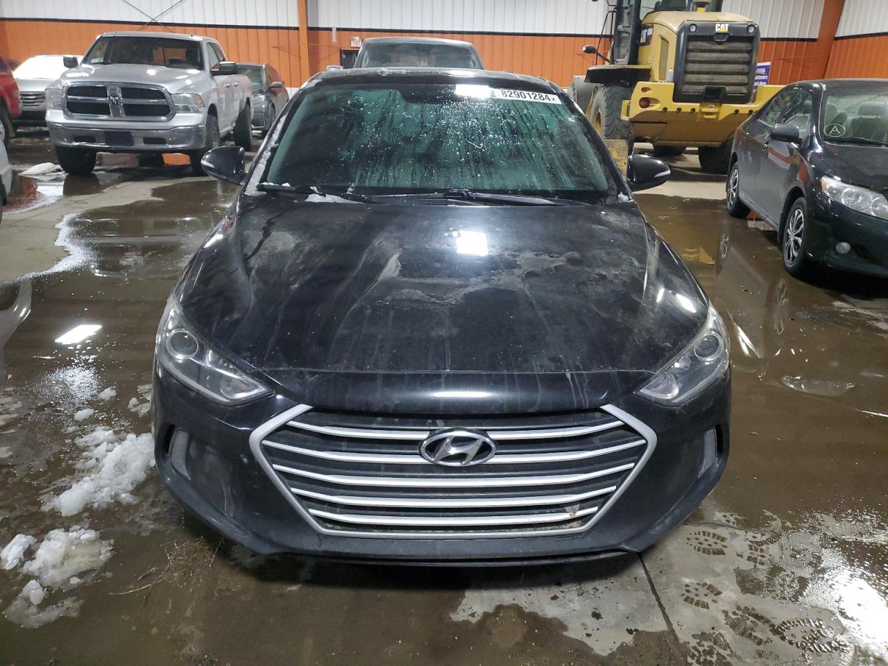 2017 Hyundai Elantra - Image 5