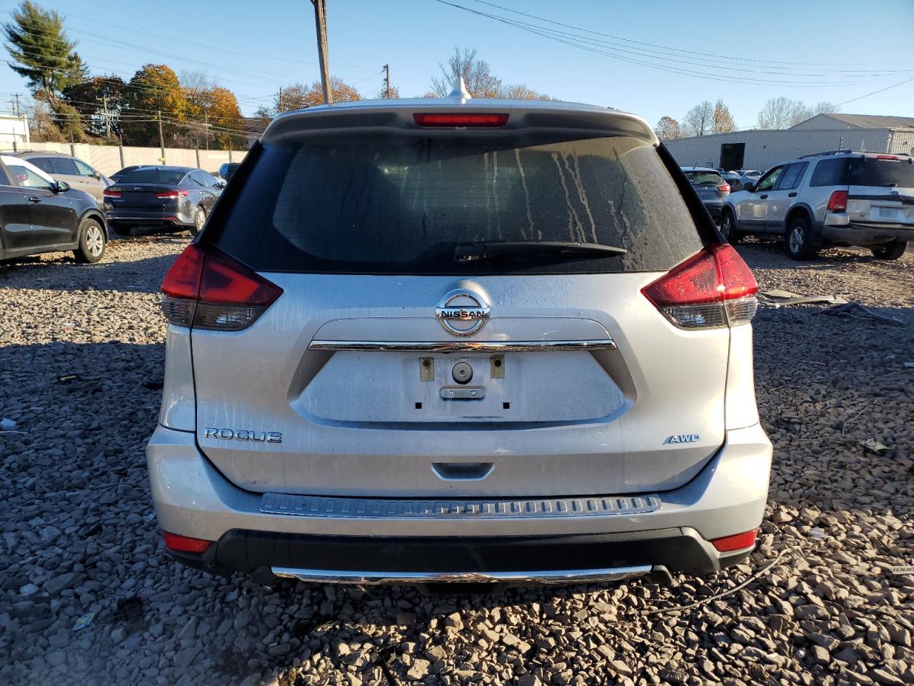 2017 Nissan Rogue Sv VIN: 5N1AT2MV4HC897505 Lot: 79836694