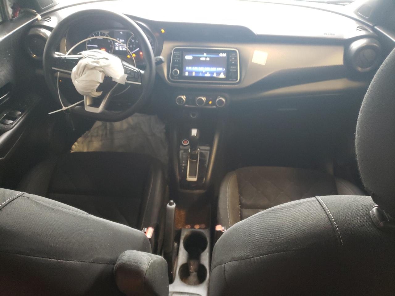 2020 Nissan Kicks - Image 8