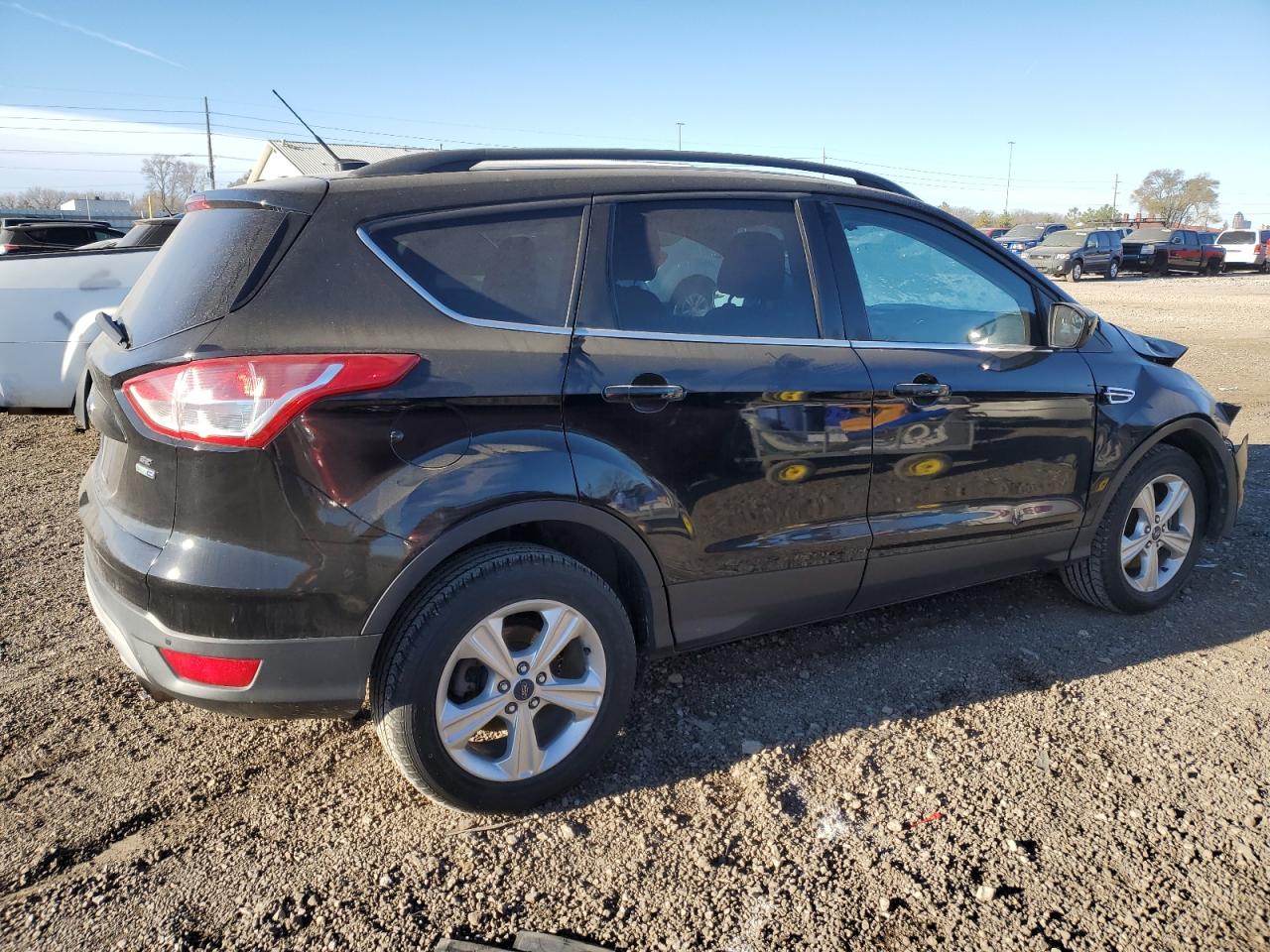 VIN 1FMCU9GX0GUC58509 2016 FORD ESCAPE no.3