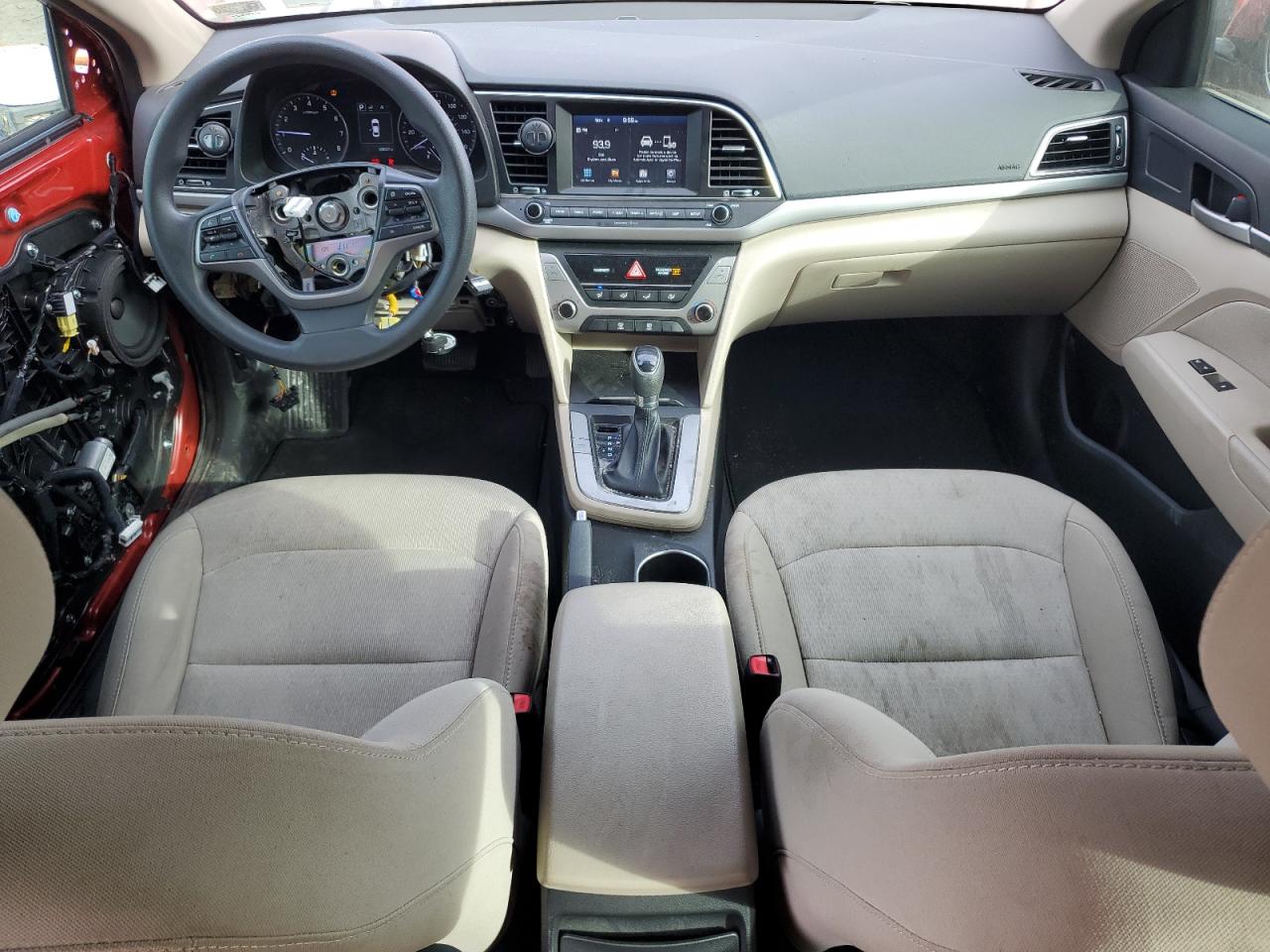 2018 Hyundai Elantra - Image 8