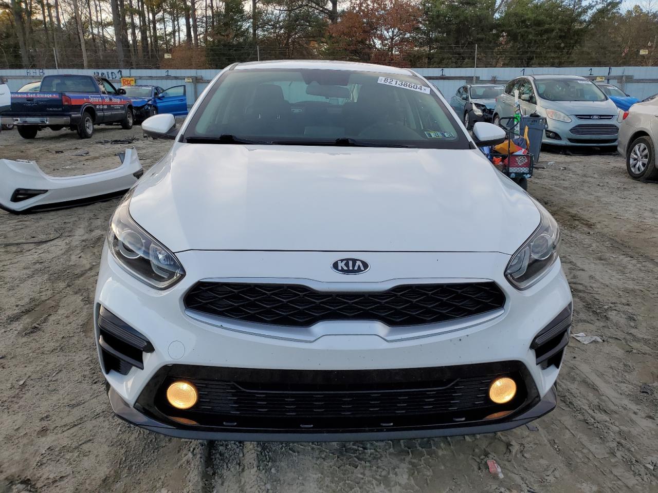 2021 Kia Forte - Image 5