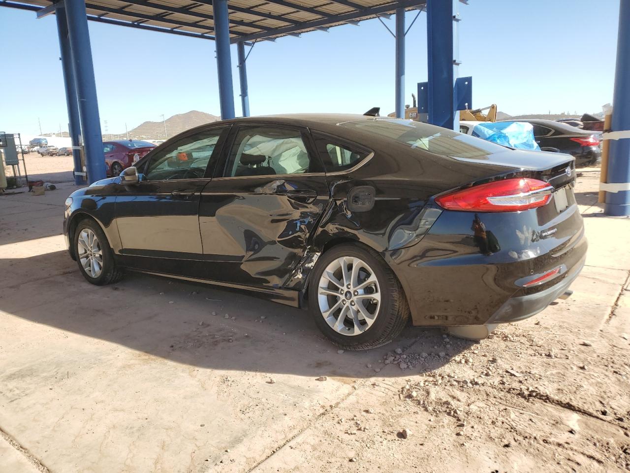 2019 Ford Fusion - Image 2