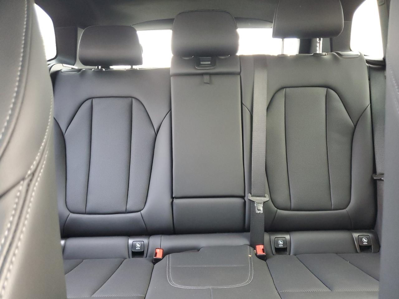 2022 BMW X3 - Image 10