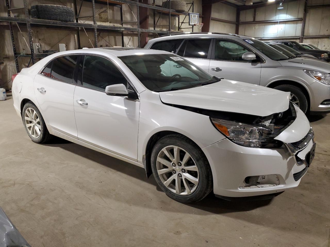 2015 Chevrolet Malibu - Image 4