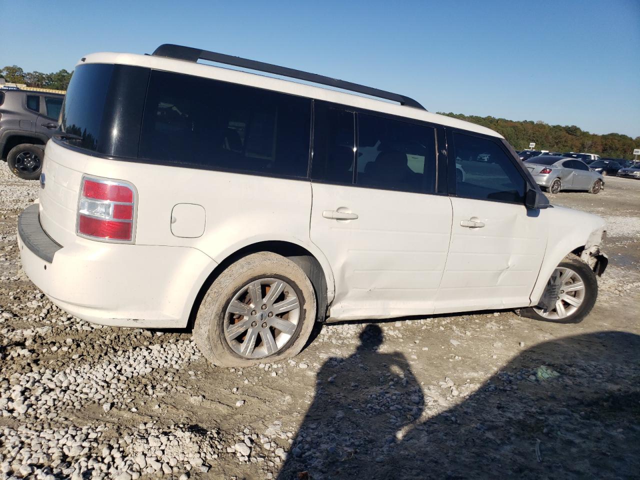 2010 Ford Flex - Image 3