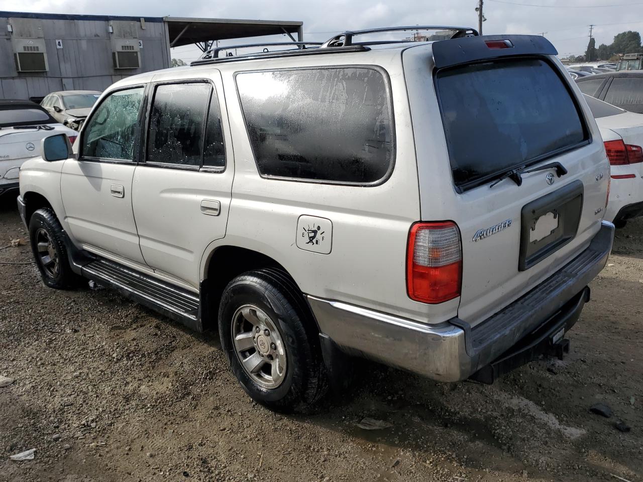 1999 Toyota 4Runner - Image 2