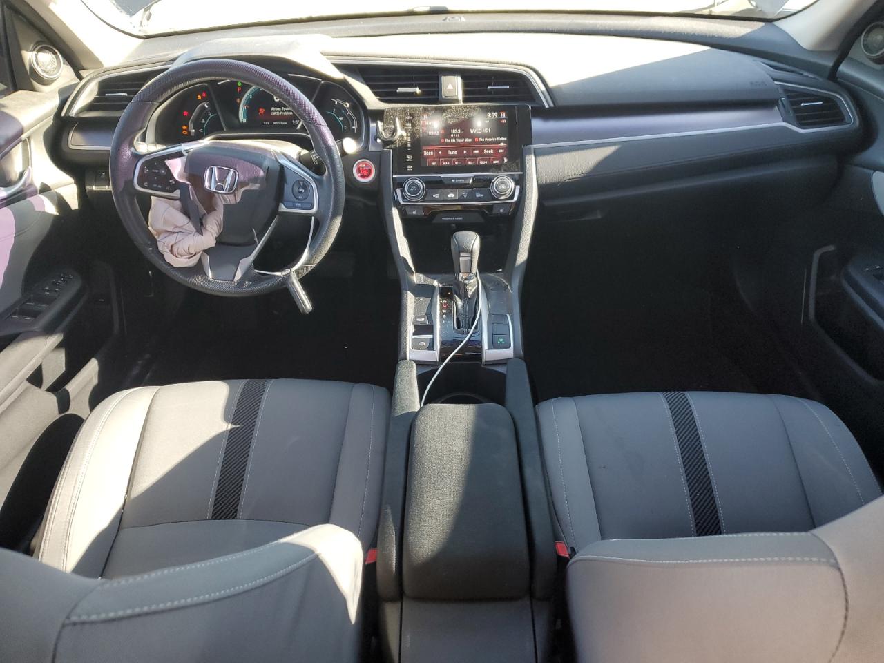 2017 Honda Civic - Image 8