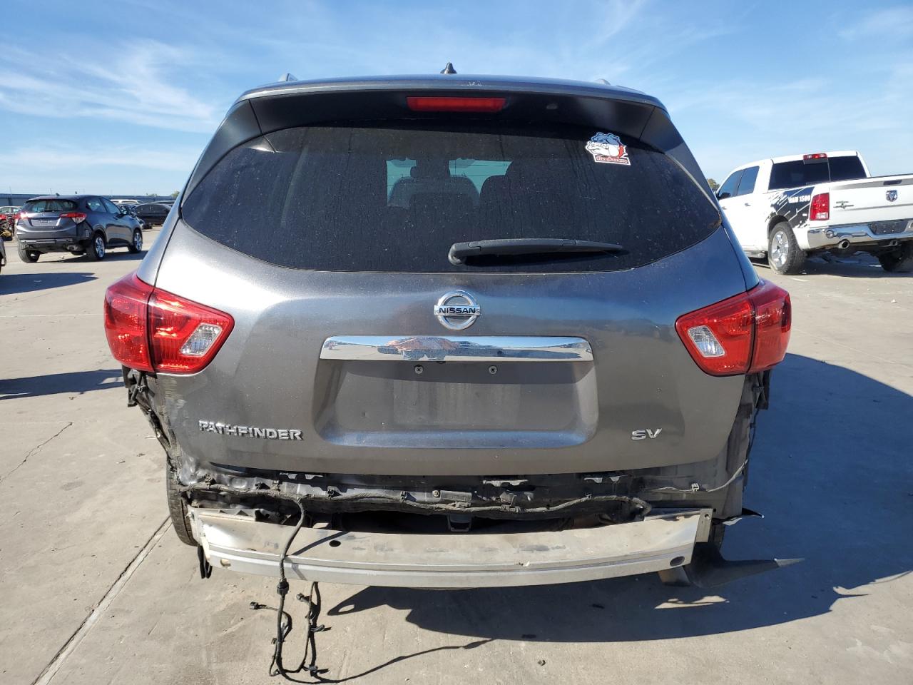 2017 Nissan Pathfinder S VIN: 5N1DR2MN3HC608335 Lot: 80442294