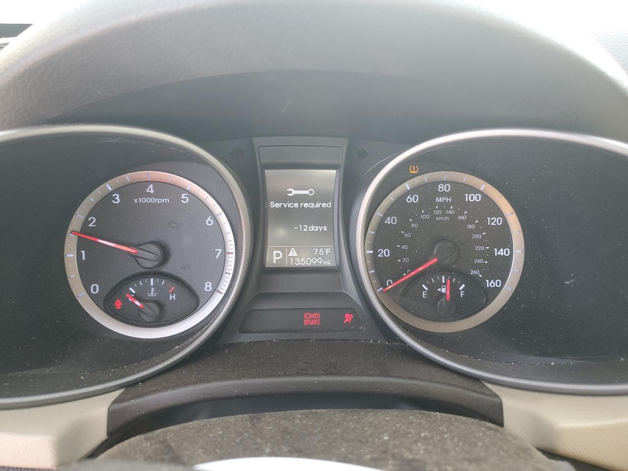 2014 Hyundai Santa Fe - Image 9