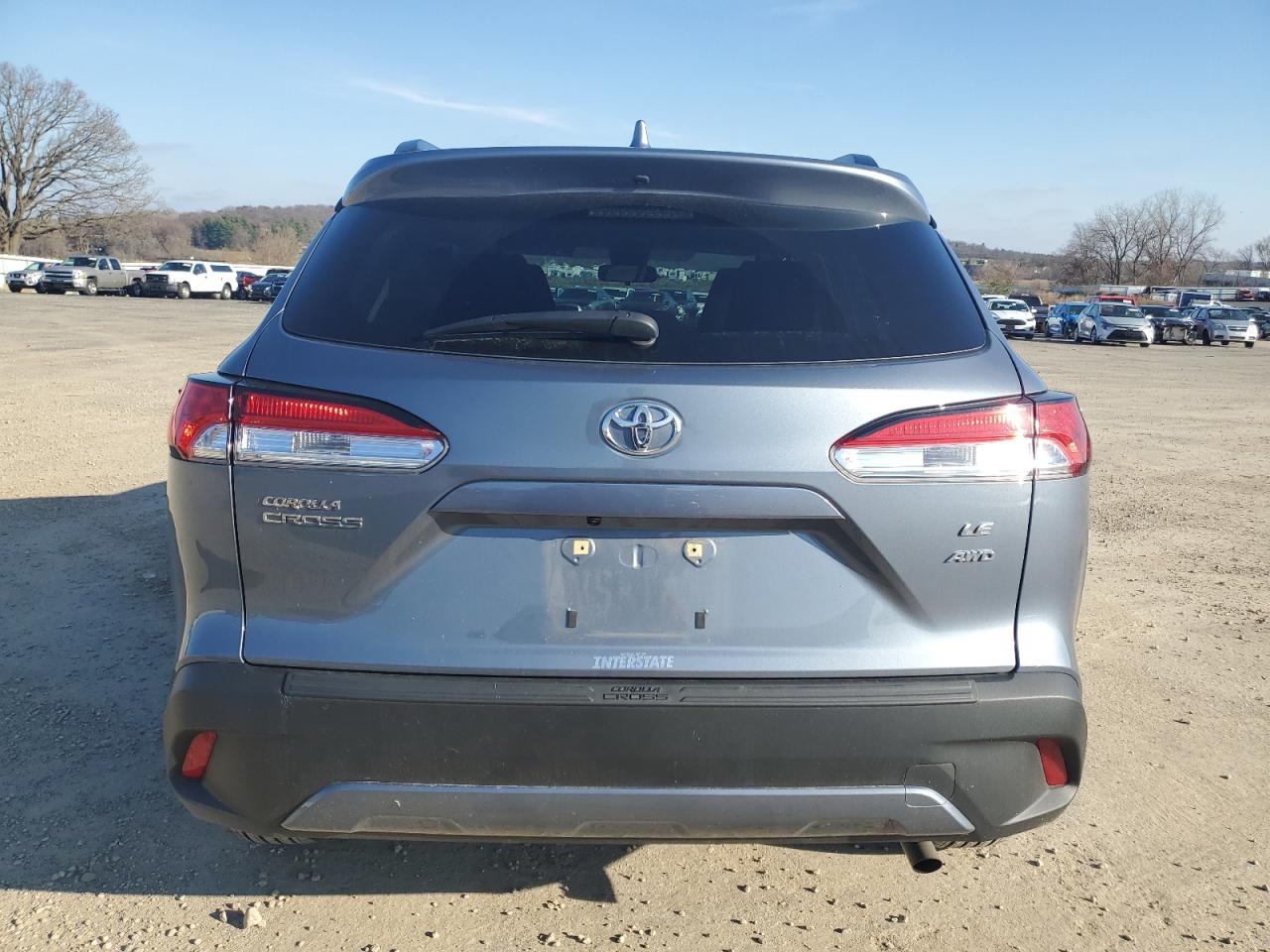 2022 Toyota Corolla Cross Le VIN: 7MUCAABG5NV018241 Lot: 81056274