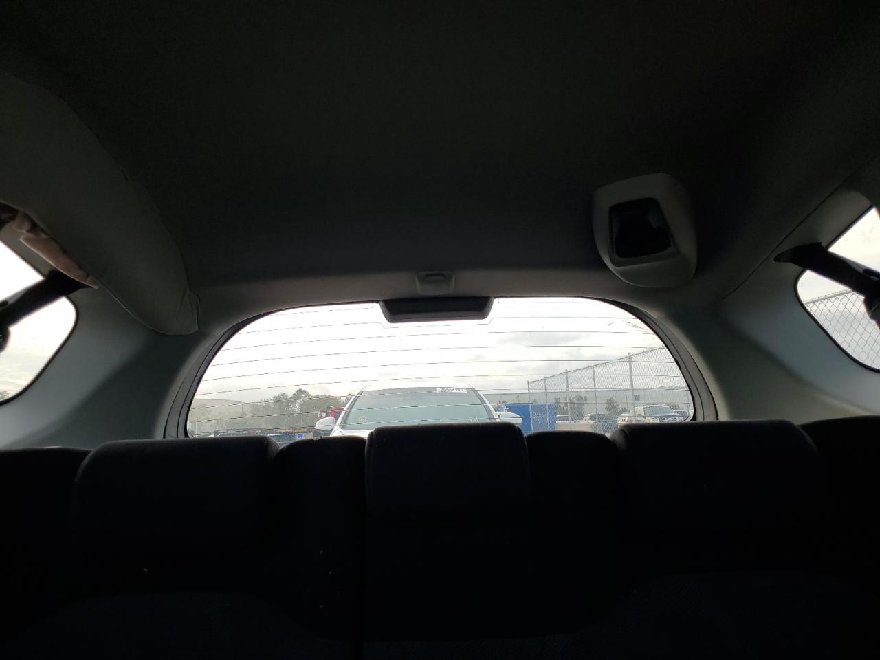 2010 Honda Fit - Image 10