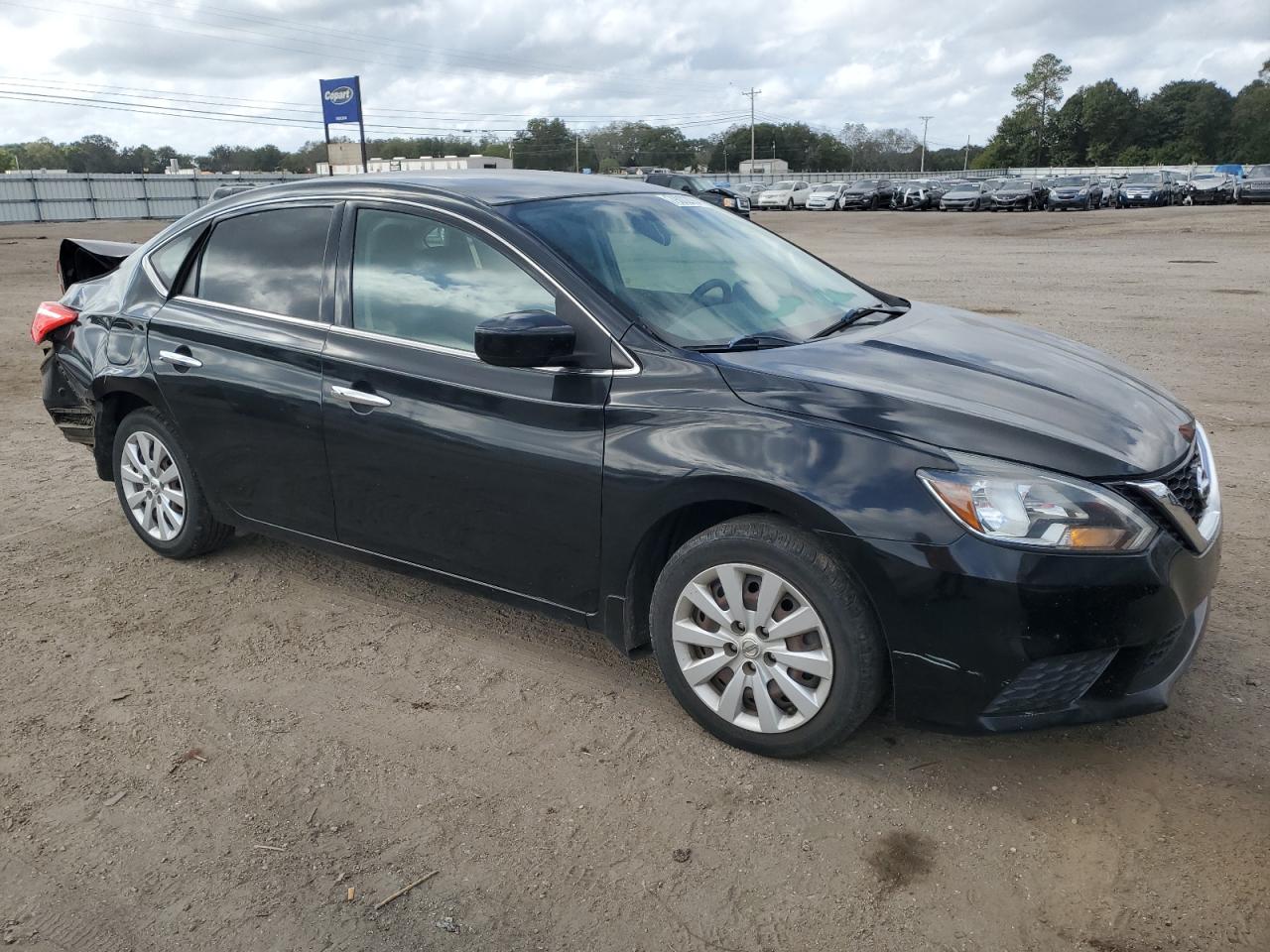 2017 Nissan Sentra - Image 4