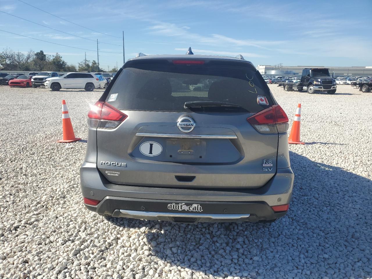 2020 Nissan Rogue - Image 6