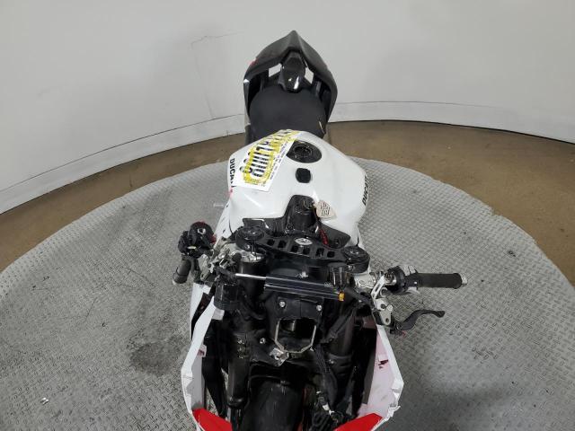 2022 DUCATI PANIGALE V2