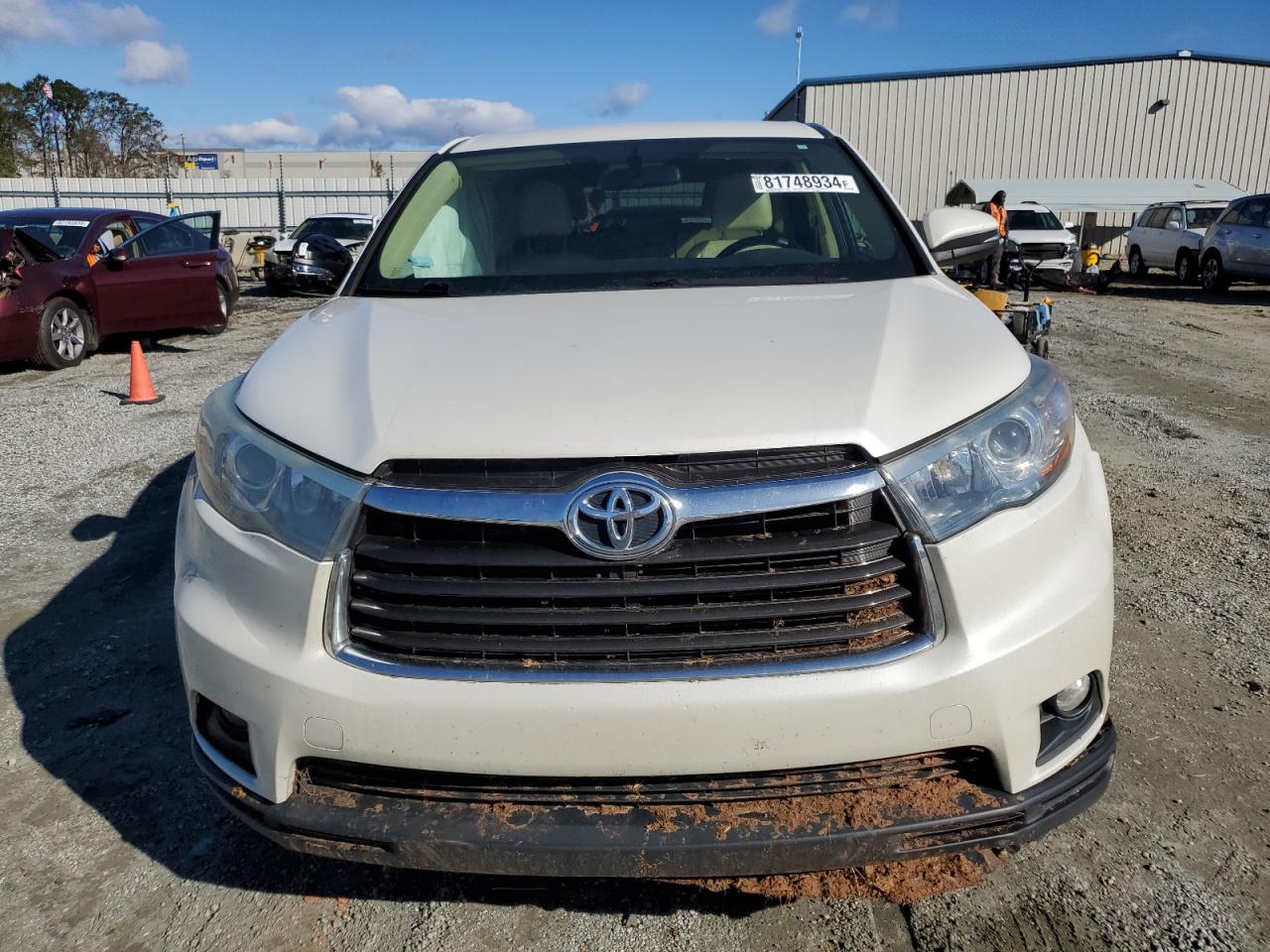 2015 Toyota Highlander - Image 5