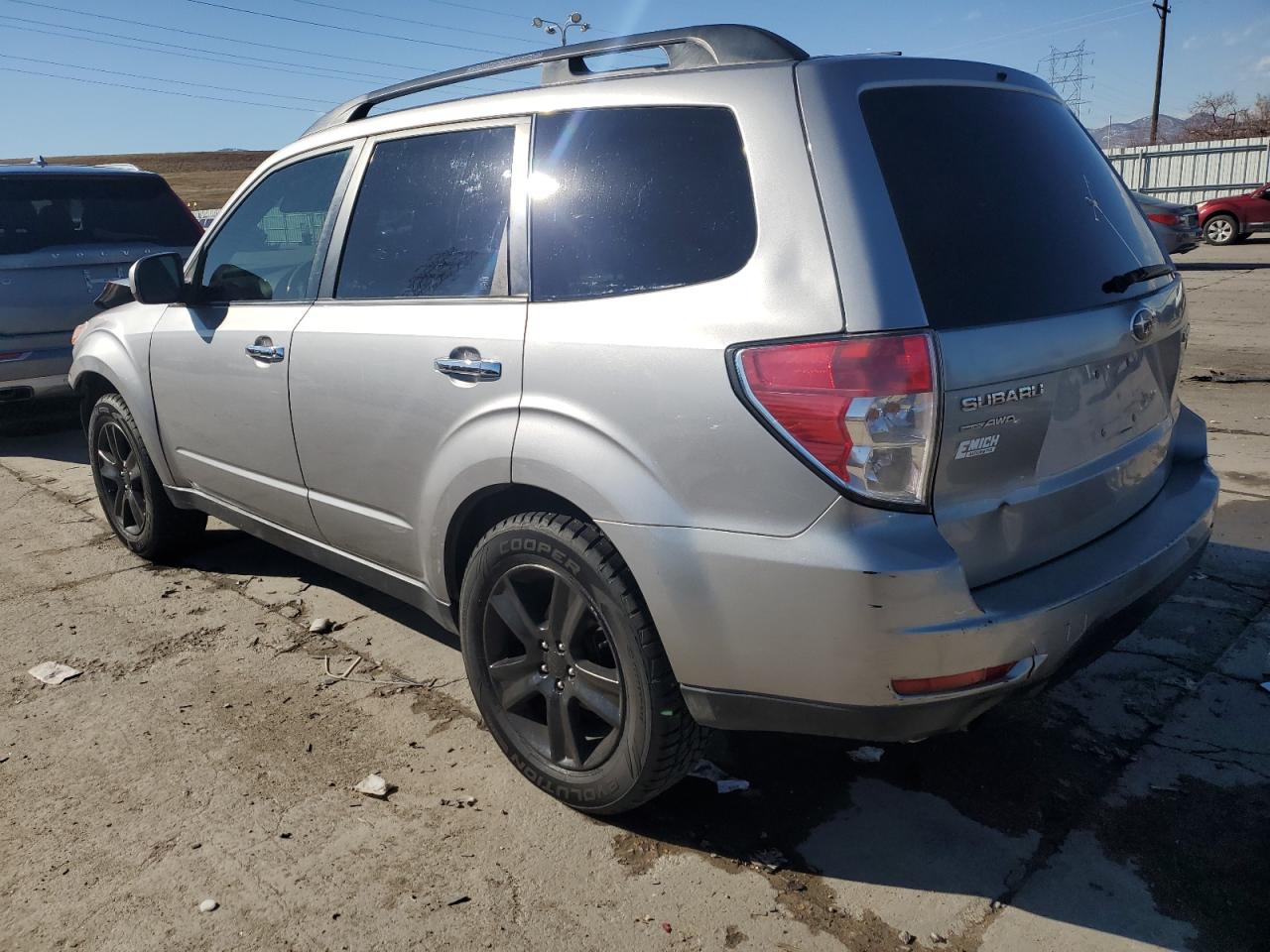 2010 Subaru Forester - Image 2