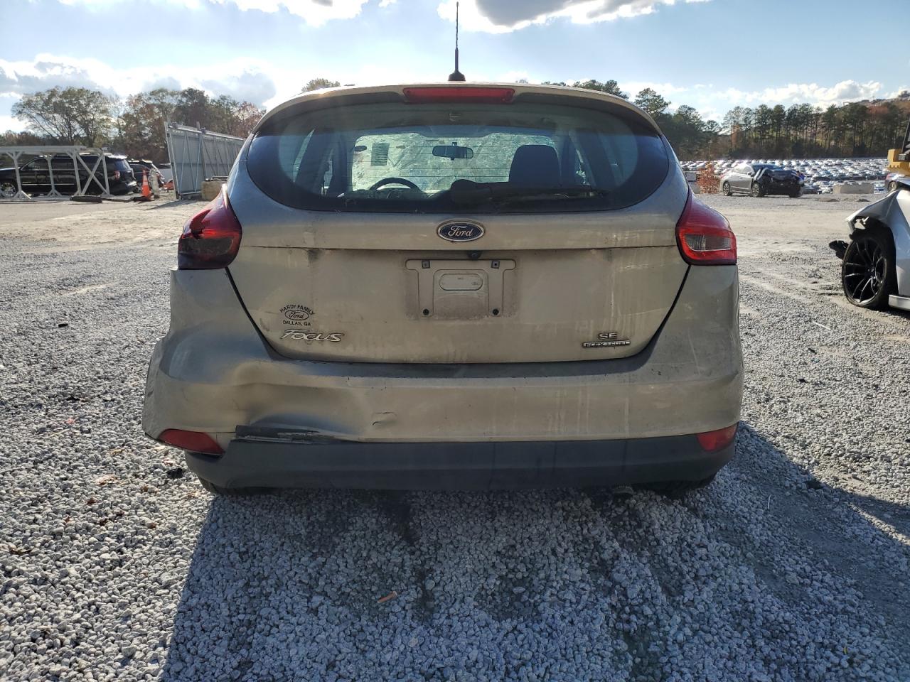 2016 Ford Focus - Image 6
