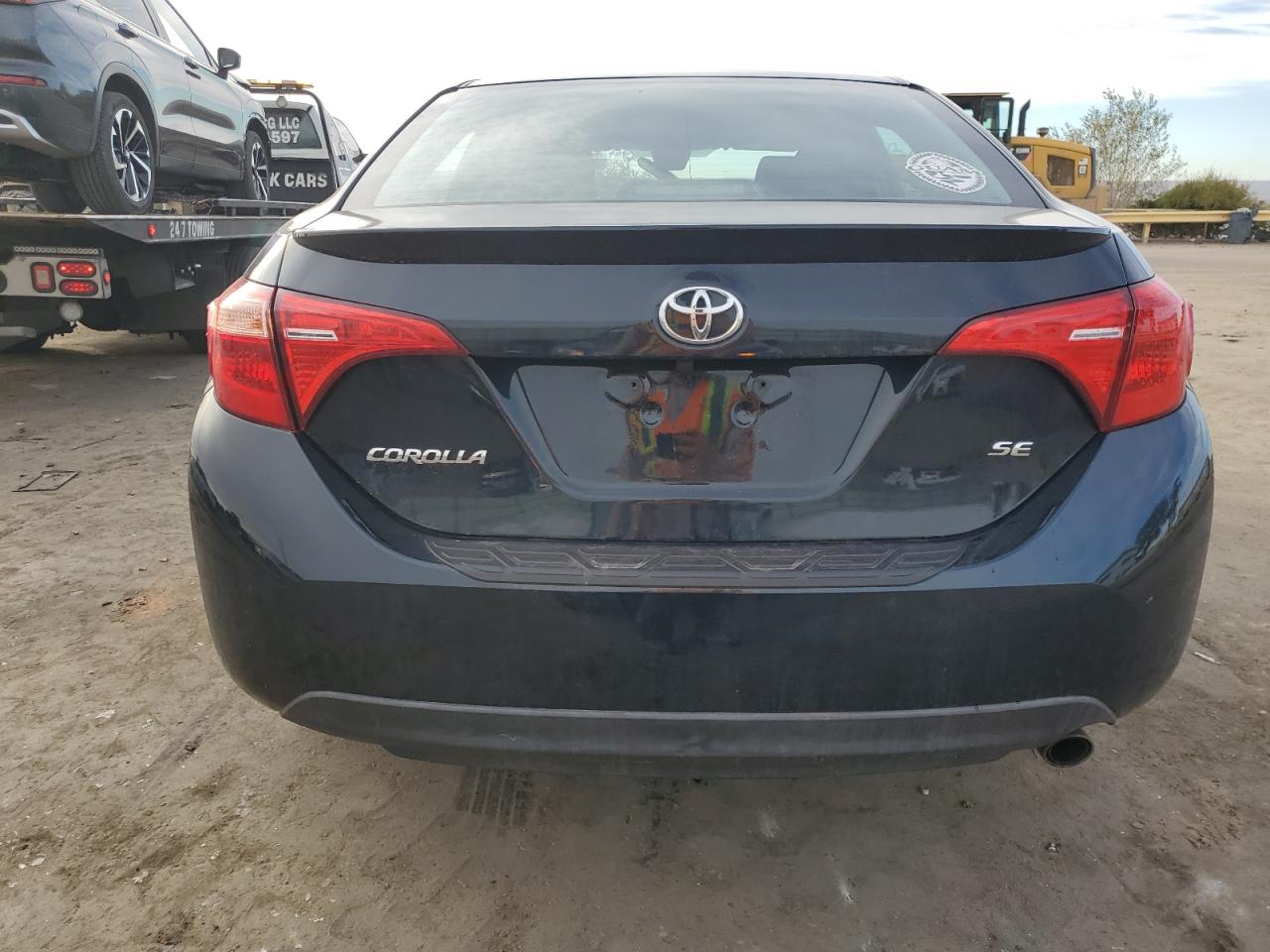 2018 Toyota Corolla L VIN: 2T1BURHE5JC082994 Lot: 80042944