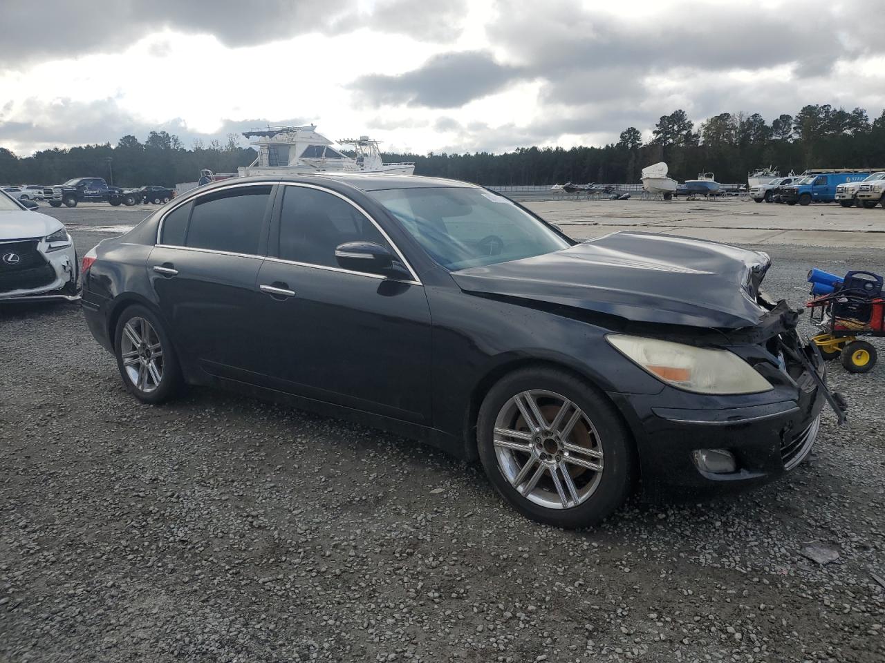 2009 Hyundai Genesis - Image 4