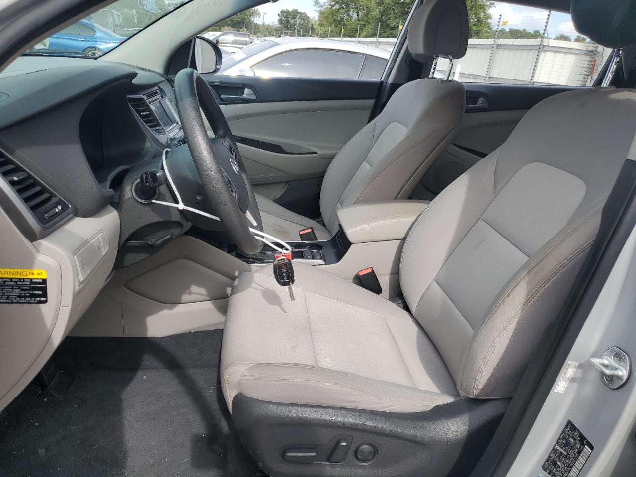 2017 Hyundai Tucson - Image 7