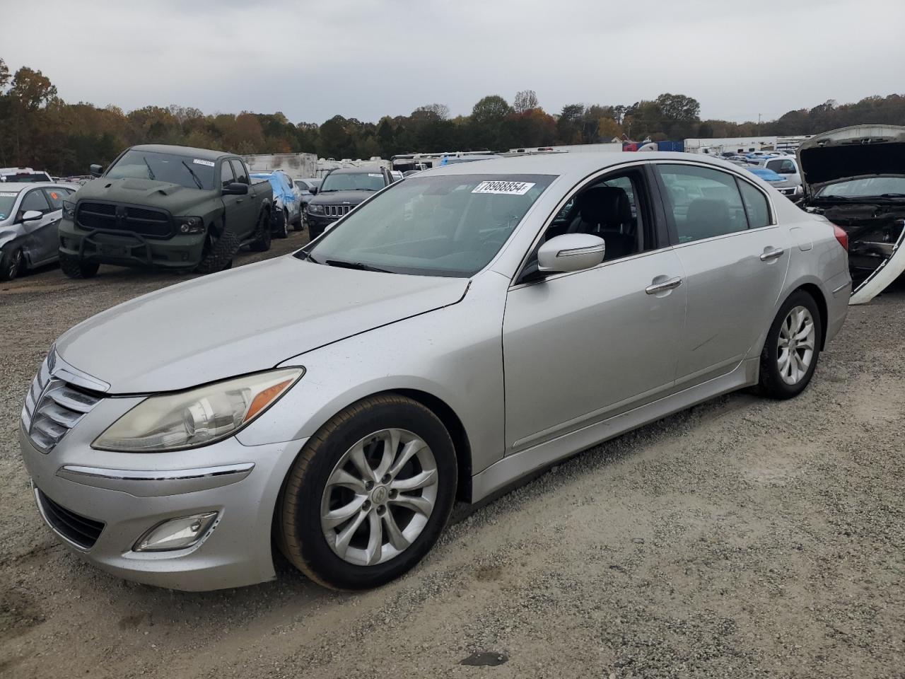 2013 HYUNDAI GENESIS