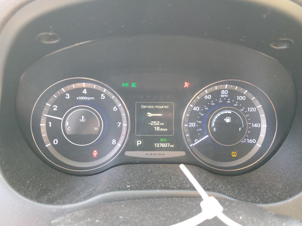 2016 Hyundai Azera - Image 9