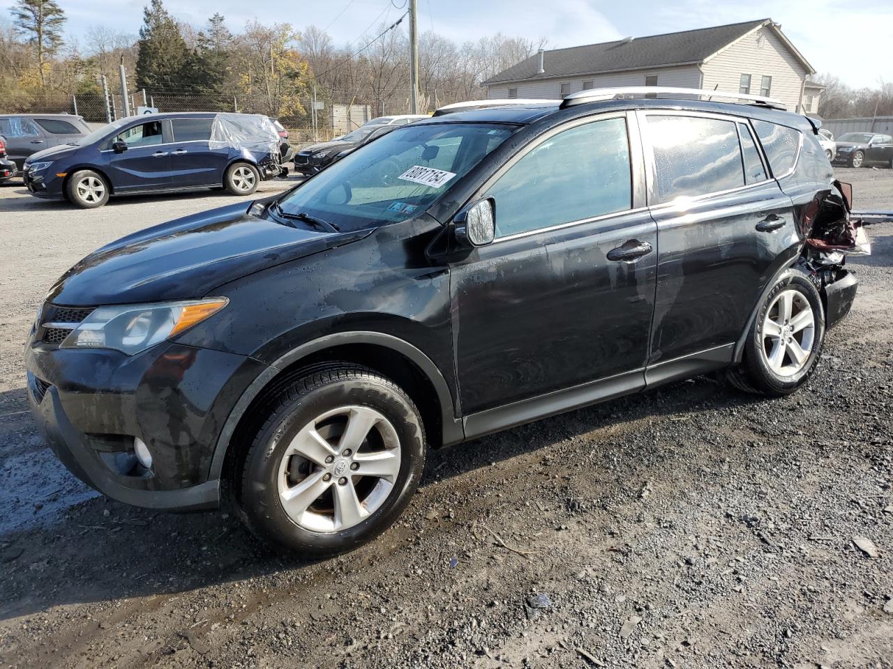 VIN 2T3RFREV5DW122000 2013 TOYOTA RAV4 no.1