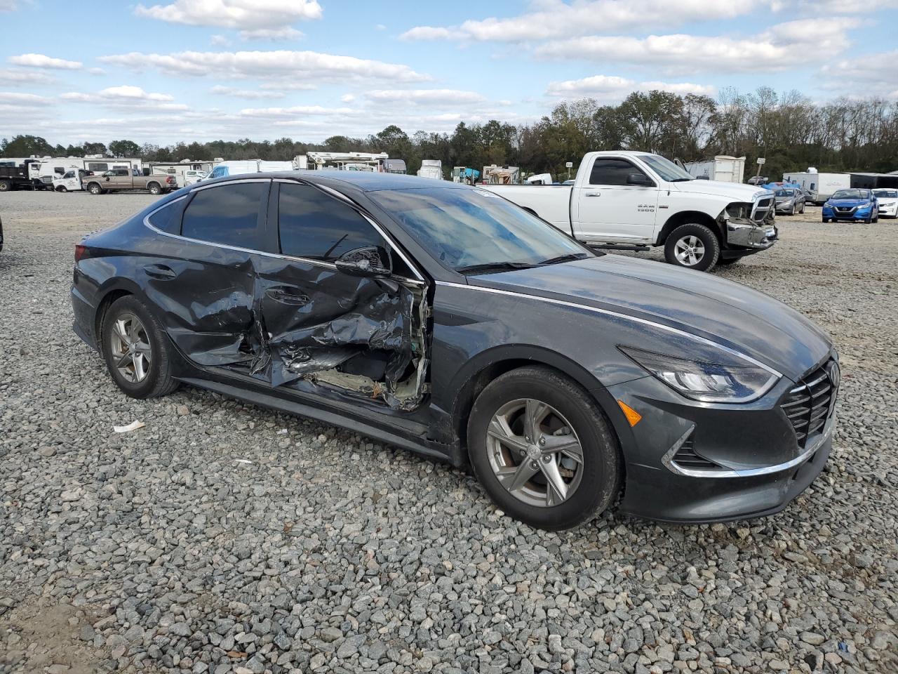 2023 Hyundai Sonata - Image 4
