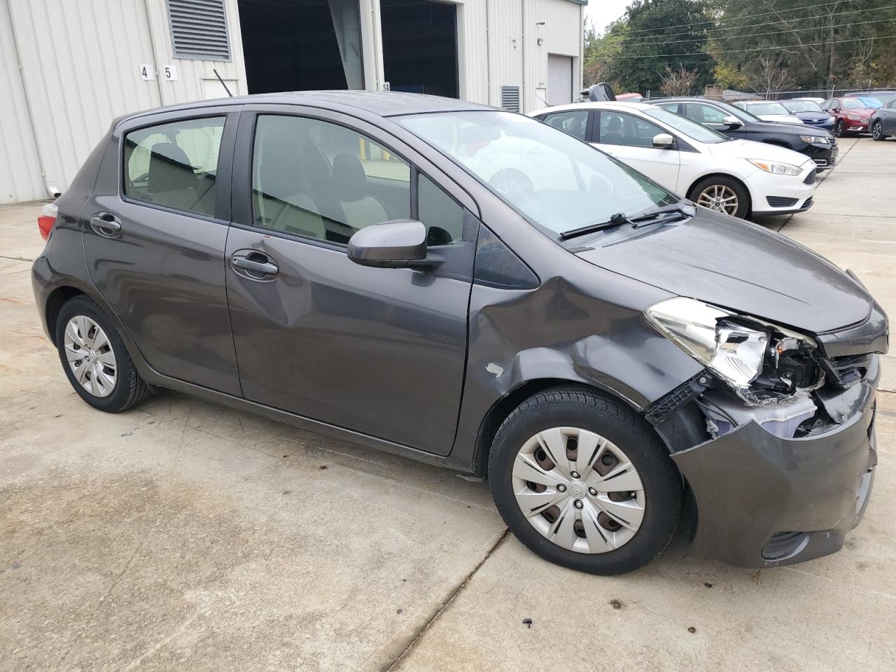 VIN JTDKTUD32DD553145 2013 TOYOTA YARIS no.4