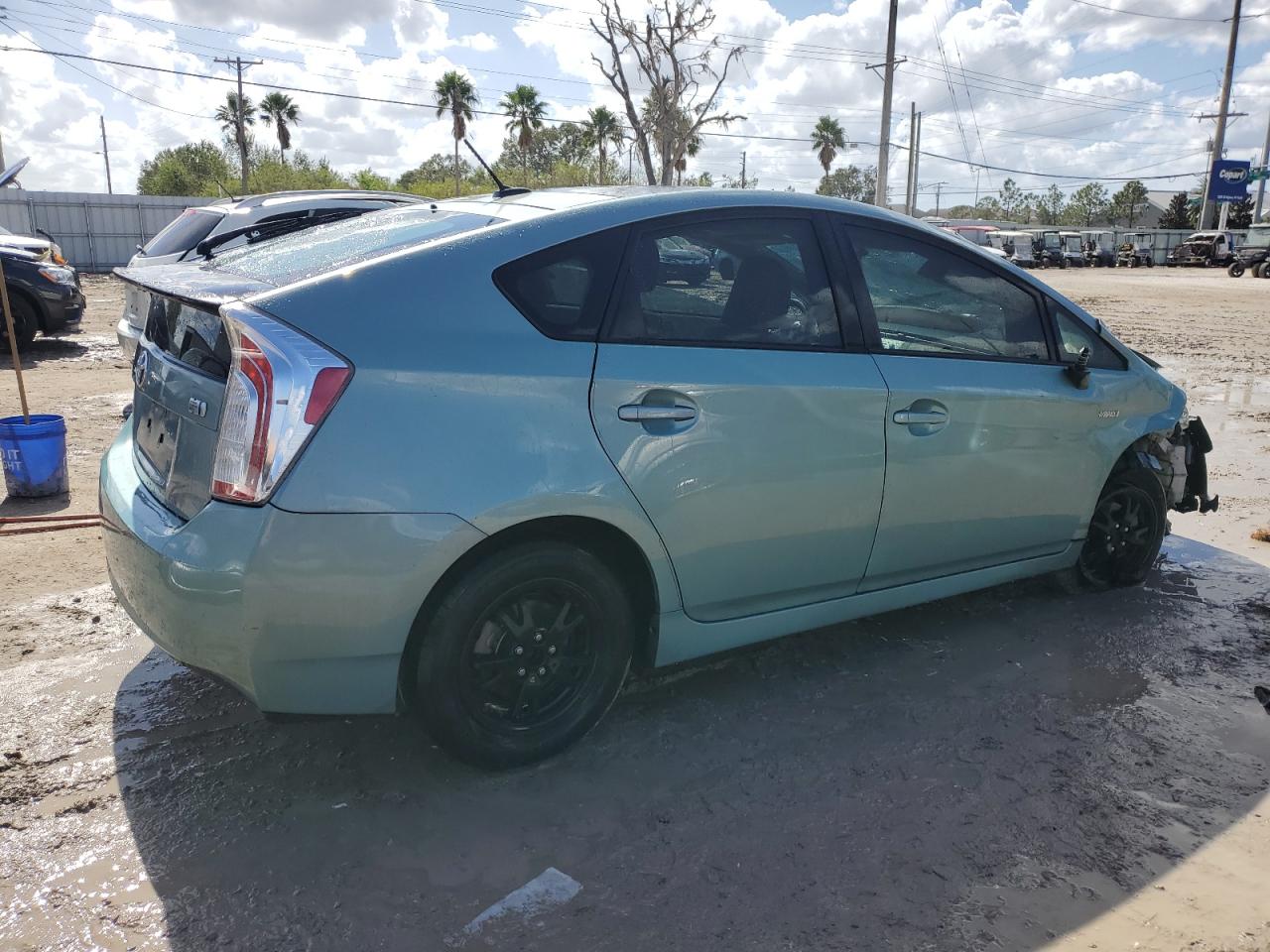2015 Toyota Prius - Image 3