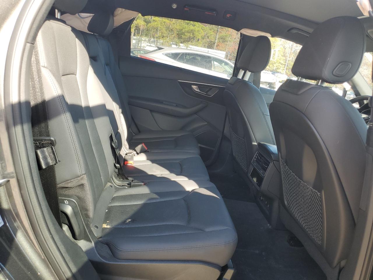 2021 Audi Q7 - Image 11