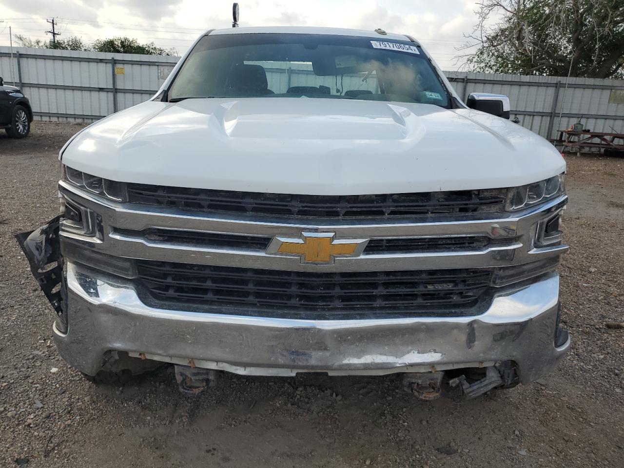 2022 Chevrolet Silverado - Image 5