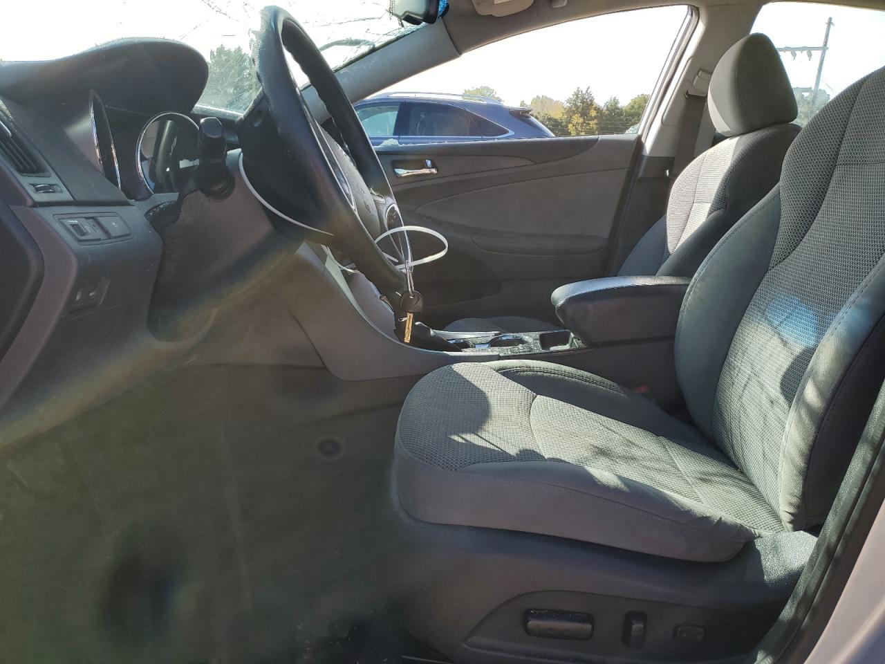 2014 Hyundai Sonata - Image 7