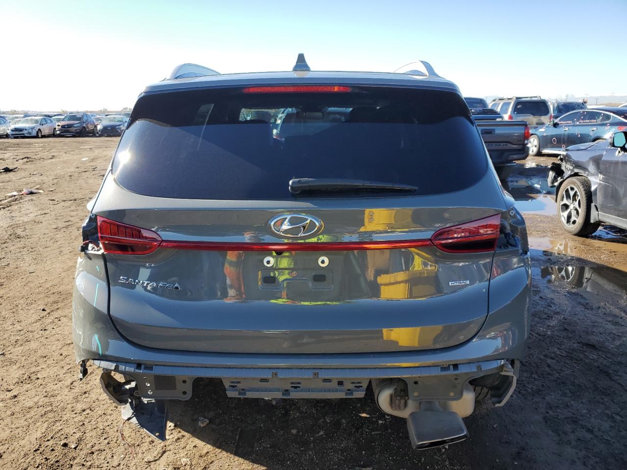 2022 Hyundai Santa Fe - Image 6