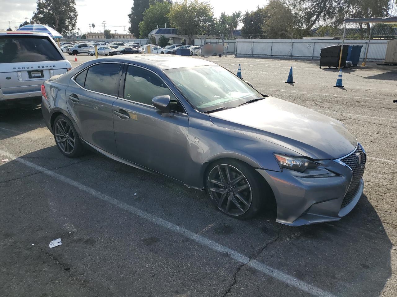2014 Lexus IS - Image 4