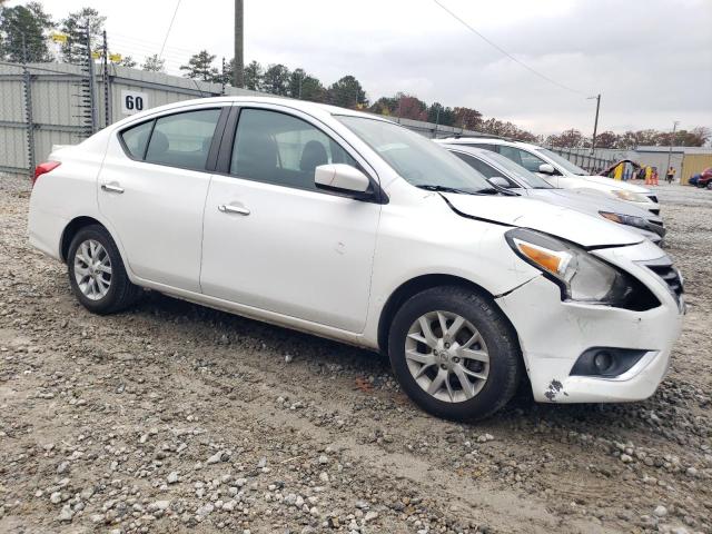  NISSAN VERSA 2018 Biały