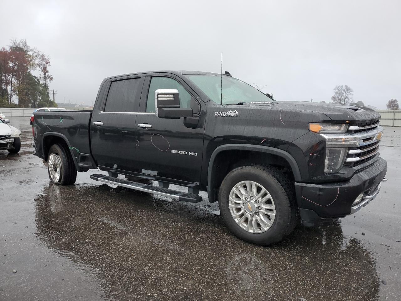 2021 Chevrolet Silverado - Image 4