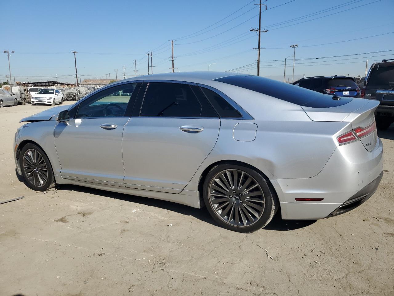 2015 Lincoln MKZ - Image 2